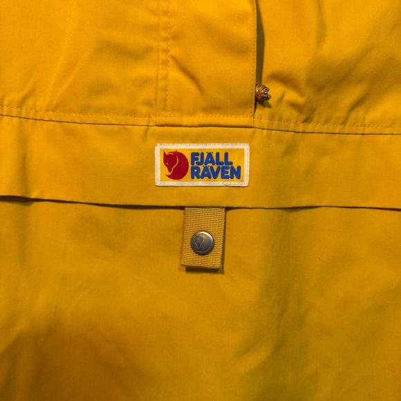 Fjällräven Women’s Vardag Anorak – Mustard Yellow, Size Small - Picture 2 of 9